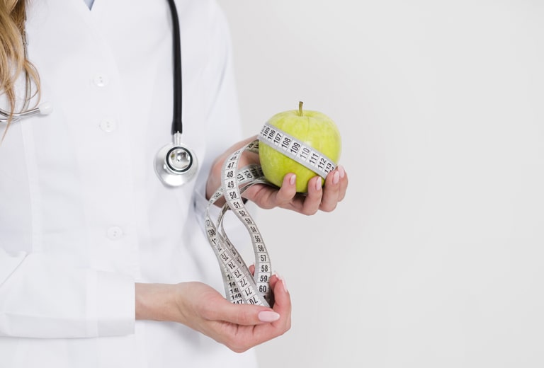 nutricionista. clinica deportivo en atai sport club. club deportivo bormujos, aljarafe, sevilla