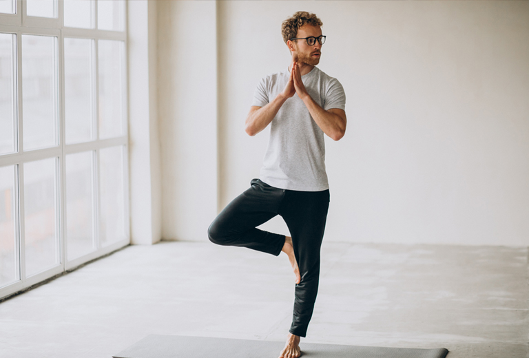 clases yoga en bormujos, aljarafe, sevilla. atai sport club. gimnasio. club deportivo